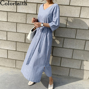 Colorfaith New 2020 Summer Women Dress Loose Lace Up Casual V-neck Half Sleeve Striped Split Cotton and Linen Long Dress DR6025