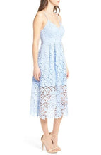 Load image into Gallery viewer, Fashion Sleeveless Halter Strap Vintage Women Overtay V Neck Summer Lace  Dress 2018 High Waist Sexy Backless Bandage Midi Dress
